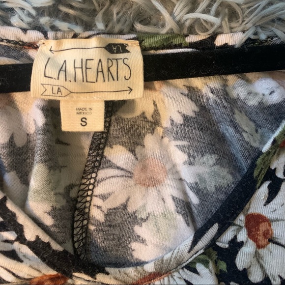 sunflower top - Picture 4 of 4